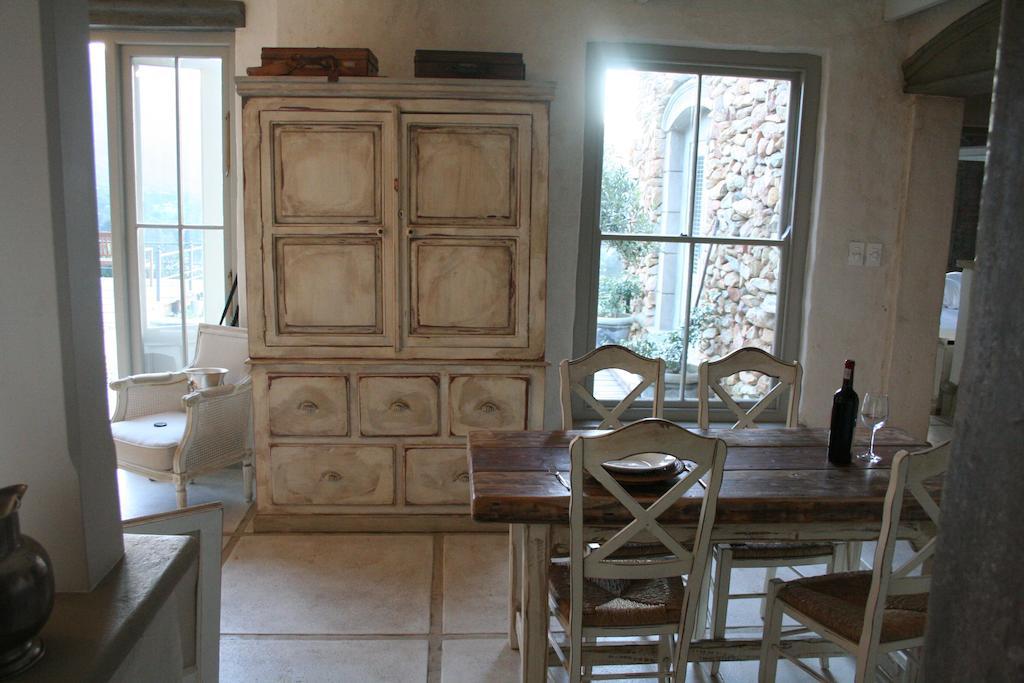 Franschhoek Pass Villa Bilik gambar